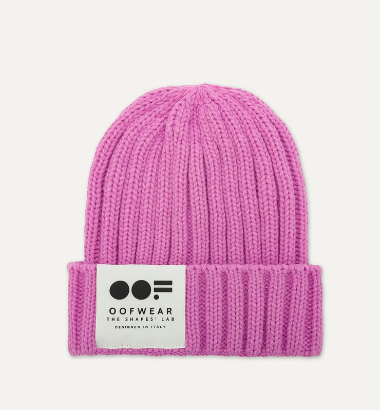 Cappello a coste rosa